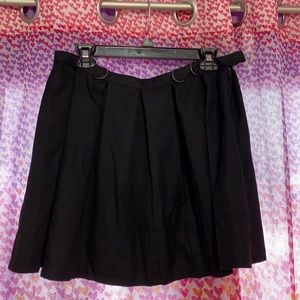Hot Topic Black Pleated Skirt